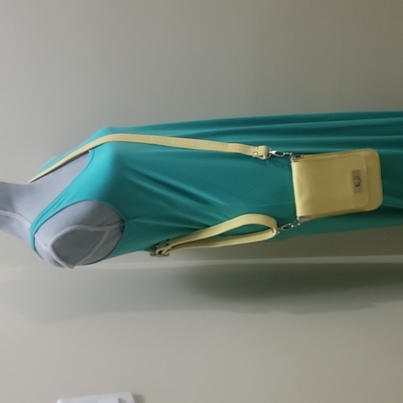 EUC SMALL BODY CROSS BAG adjustable 30-inch long bag strap . - Picture 5 of 9